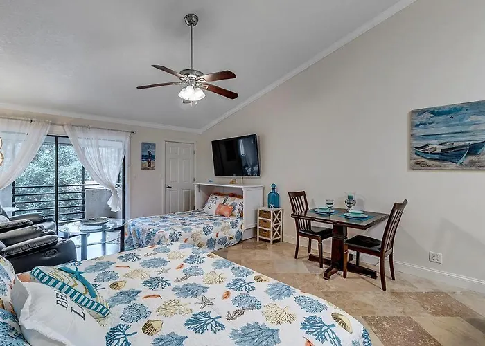 Fun In The Sun - Coastal Studio W Pool Access